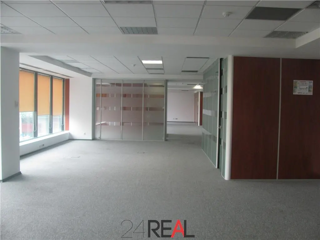 Spatiu destinat birouri sau sala fitness, clinica, loc de joaca - foto 8