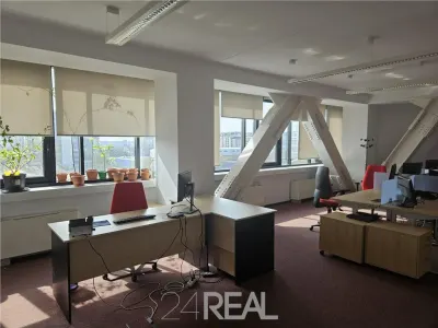 Spatii de birouri in Pipera Business Tower de la 147 mp - foto 7