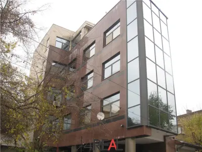 Cladire de birouri de inchiriat Piata Floreasca pretabila clinica - Bucuresti