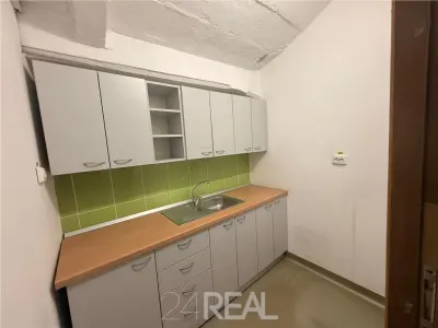 Spatii pentru birouri in Sema Parc - foto 14