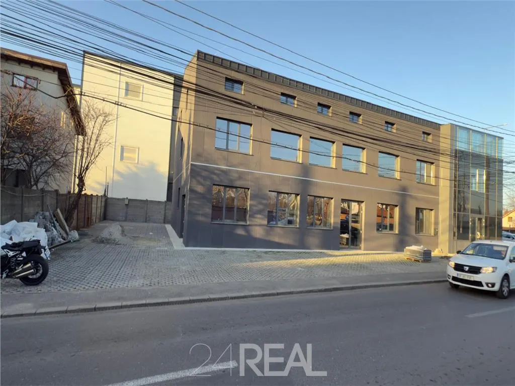 Spatiu comercial - stradal DN1 - showroom + depozitare - foto 11