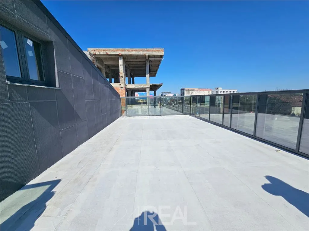 Spatiu comercial - stradal DN1 - showroom + depozitare - foto 13
