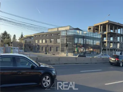Spatiu comercial - stradal DN1 - showroom + depozitare - foto 14