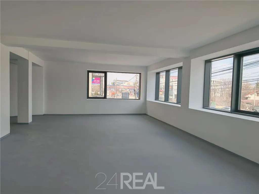 Spatiu comercial - stradal DN1 - showroom + depozitare - foto 3