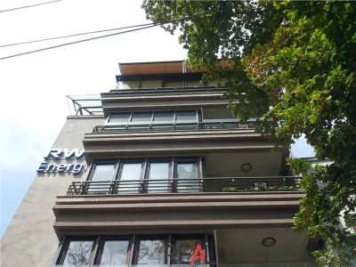 Inchirieri spatii pentru birouri Aviatorilor Stradal - 1 loc parcare - Bucuresti