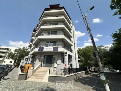 Inchiriere spatiu de birouri - foto 8