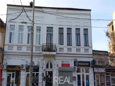 De vanzare spatii comerciale in vila  zona Calea Calarasi - Bucuresti