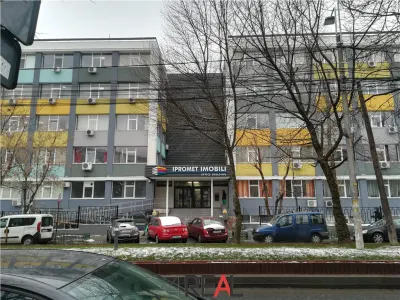 Cladire de birouri de vanzare in zona Crangasi - Bucuresti