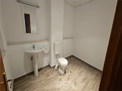 Inchiriere birou langa Herastrau/Arcul de Triumf - parter de la 270 mp - foto 14