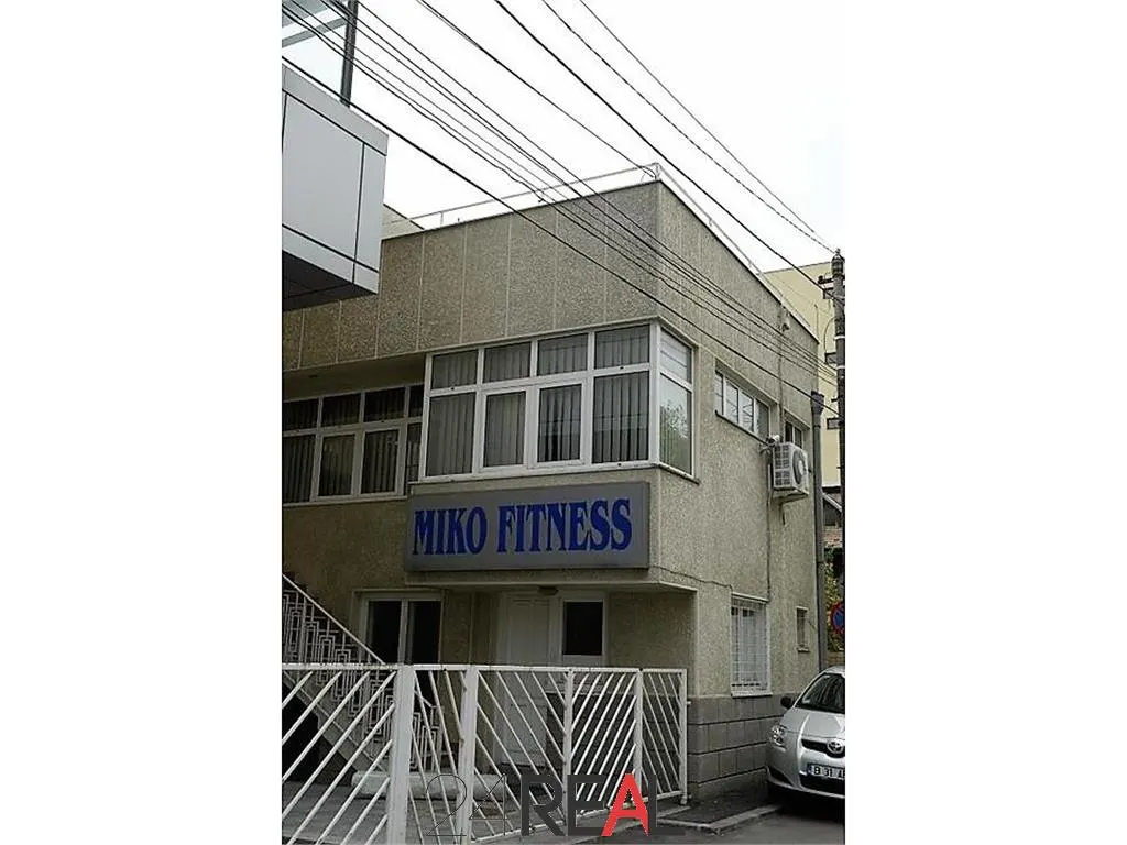 Inchiriere spatiu birouri 145mp+85 mp terasa langa metrou Aurel Vlaicu - foto 1