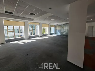 Spatii de birouri langa metrou Aurel Vlaicu - 70 mp si 128 mp - foto 9
