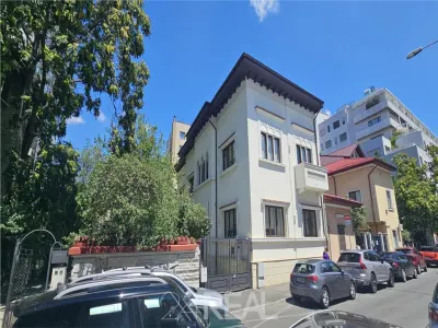 Vila clasica renovata - de inchiriat pentru birouri - Bucuresti