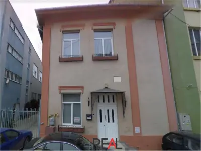 Cladire de vanzare - foto 9