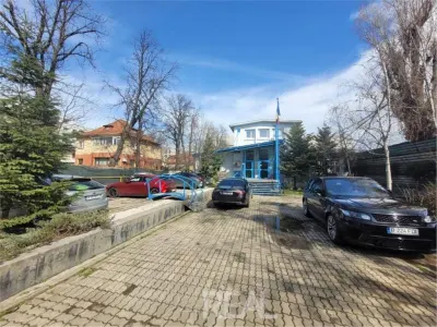 Inchiriere Vila pretabil spatiu birouri sau clinica - 1582 mp - foto 2