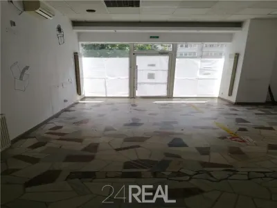De vanzare spatiu comercial in zona intens circulata - foto 7