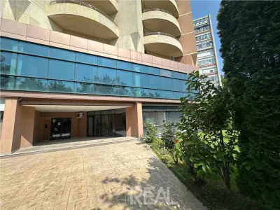 Spatiu multifunctionale - clinica, comercial, showroom, birouri - foto 2