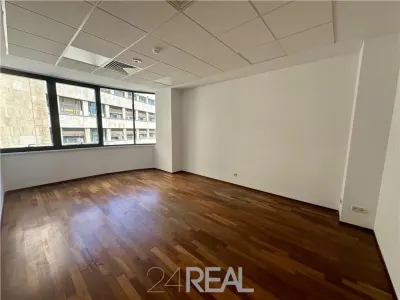Cladire de birouri de vanzare - zona ultracentrala - foto 5