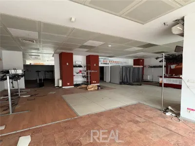 Inchiriere spatiu comercial zona Decebal - foto 3