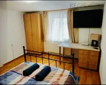Garsoniera decomandata la VILA, in superbul SCHEI - Brasov