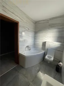 Apartament modern cu 3 camere de vanzare, Jud BN, Bistrita – Str. Poieni - foto 13