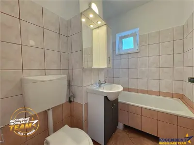 FILM &Tur 3D! Apartament cu 2 camere, decomandat, Simeria, Sfantu Gheorghe - foto 11