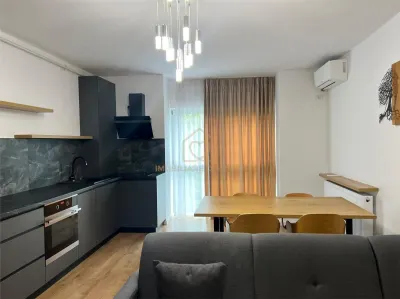 Apartament cu 2 camere zona Ultracentrala - foto 2