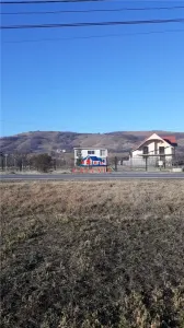 VANDUT !!! Teren in com. Oituz, stradal zona Batca, 30 euro/mp - foto 2