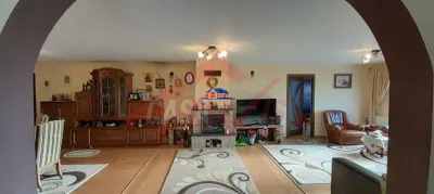 Casa in Onesti/0742 801 123, vila in com Casin - foto 4
