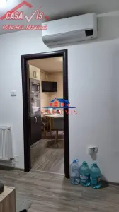 Apartament cu 4 camere in Onesti, zona de sus, bloc 1990 - foto 2
