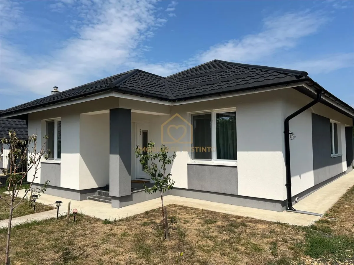 Casa cu doua dormitoare in Tautii magheraus zona centrala - foto 1