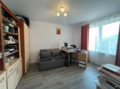 Casa cu doua dormitoare in Tautii magheraus zona centrala - foto 2