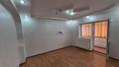 Apartament 3 camere in Onesti zona Mal, etajul 2 la cheie - foto 3