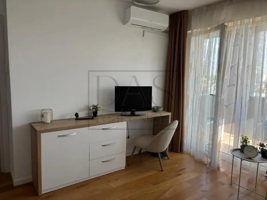 Garsoniera | Aviatiei Apartments | Centrala proprie | Balcon | 2019 - foto 1