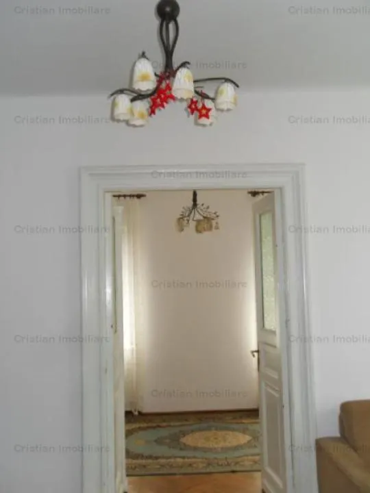 Casa Boiereasca D+P+M pozitie excelenta pe colt zona Centru Istoric - foto 7
