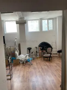 ID 8082, Spatiu comercial pretabil depozit , zona Ultracentrala - Braila