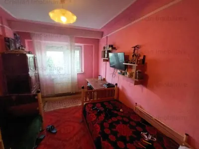 3 camere confort 1 Decomandat SPATIOS etaj 2 Piata Vidin - foto 4