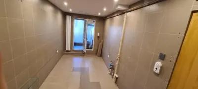 TOTUL NOU! Spatiu comercial, Calea Galati, balcon cu vitrina, SPATIOS! - Braila