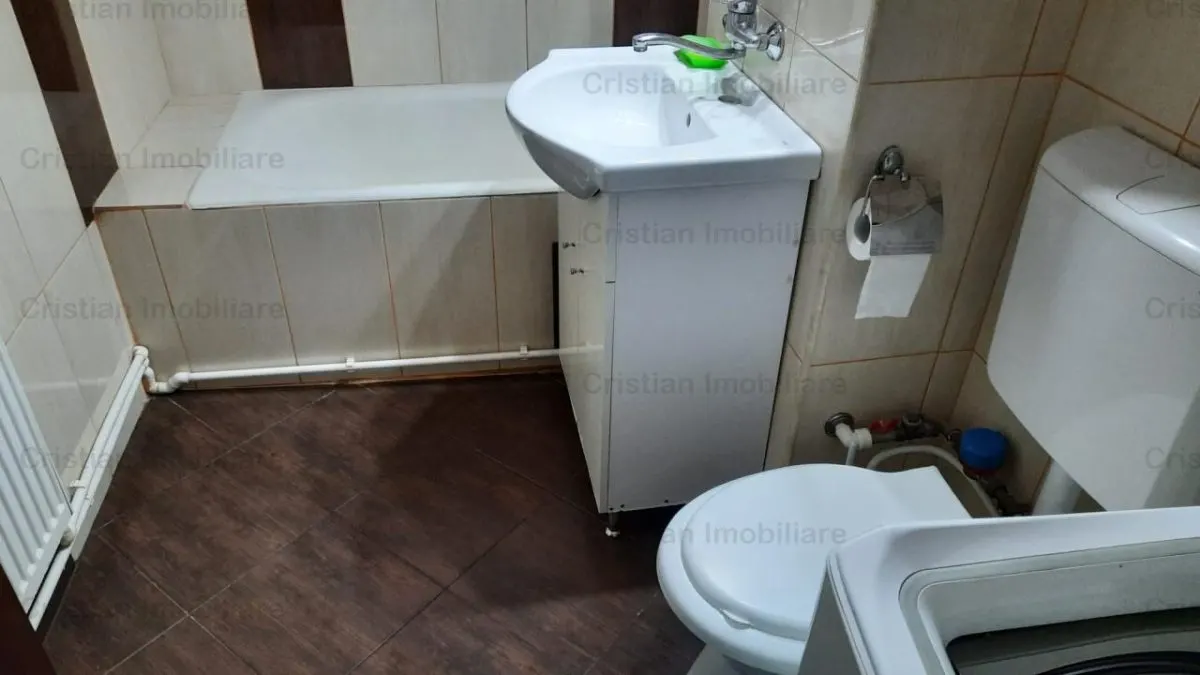 Ultracentral 2 cam Mobilat si Utilat Bloc cu lift Independentei - foto 16
