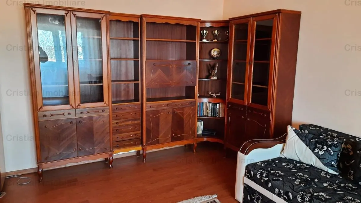 Ultracentral 2 cam Mobilat si Utilat Bloc cu lift Independentei - foto 3