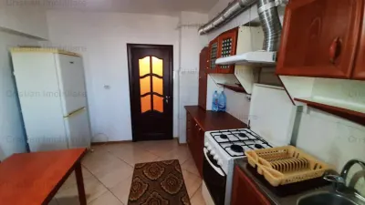 Ultracentral 2 cam Mobilat si Utilat Bloc cu lift Independentei - foto 9