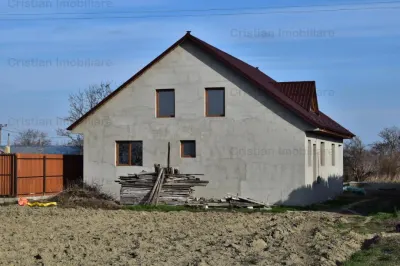 Constructie 2019 P+M, din BCA, teren 2000 mp, zona Vadeni - foto 3
