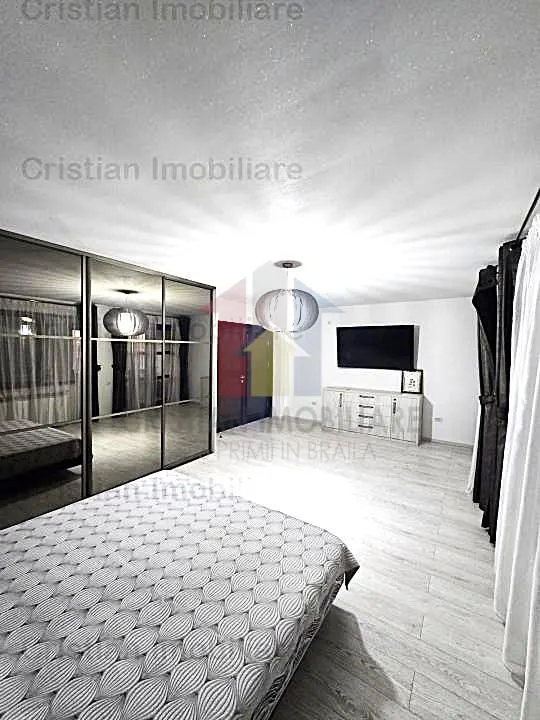 VILA (P+ 1) LUX Chercea 2 Cocosi  FINISAJE  240mp construiti - foto 4