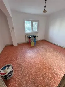 Foarte Spatios, 40 mp! 1 camere, etaj 1, decomandat, Progresu - Braila