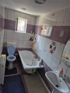 Centru, Bella Italia / Poem Cafe, 4 camere din Caramida, pretabil pentru 2 familii - foto 16
