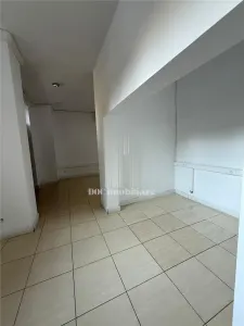 Spatiu comercial | Hagi Ghita | Ion Mihalache | Parcare | 32 mp - foto 4