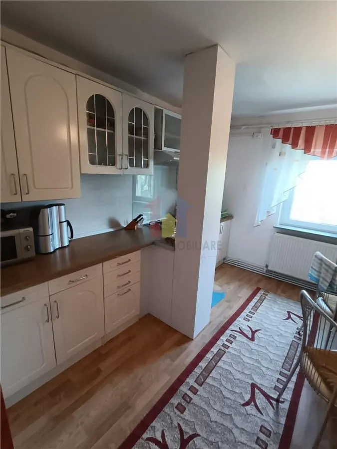 VEZI VIDEO! 3 camere, etaj 2, Decmandat, cu imbunatatiri, Calarasi IV - foto 1