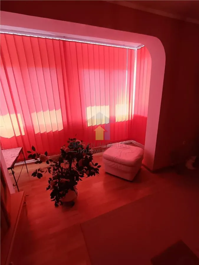 VEZI VIDEO! 3 camere, etaj 2, Decmandat, cu imbunatatiri, Calarasi IV - foto 8