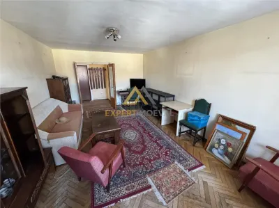 Apartament 3 camere pe Victoriei langa Casa de Cultura - foto 4