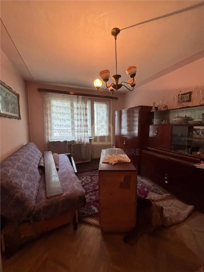 Apartament 2 camere de vanzare - foto 1