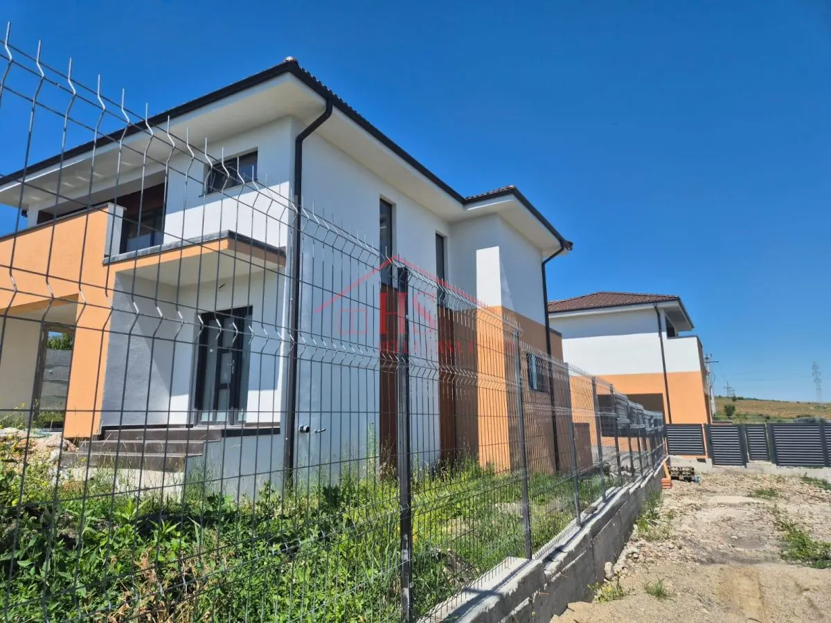Case individuale, noi.  Chinteni, Cluj - foto 2